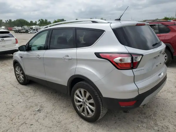 1FMCU0JD4HUD93360 2017 FORD ESCAPE - Image 2