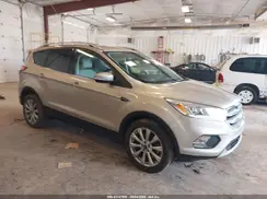 1FMCU0JD4HUE23120 2017 FORD ESCAPE