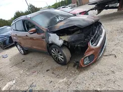 1FMCU0JD5HUA60018 2017 FORD ESCAPE