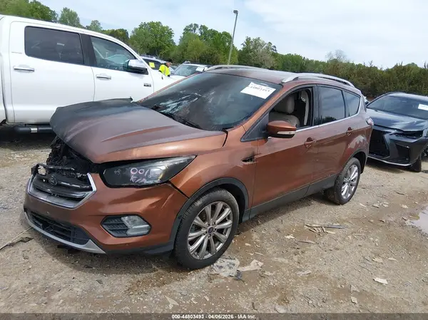 1FMCU0JD5HUA60018 2017 FORD ESCAPE - Image 2