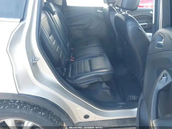 1FMCU0JD5HUC33262 2017 FORD ESCAPE - Image 8