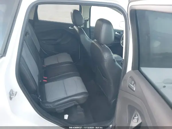 1FMCU0JD5HUC78170 2017 FORD ESCAPE - Image 8