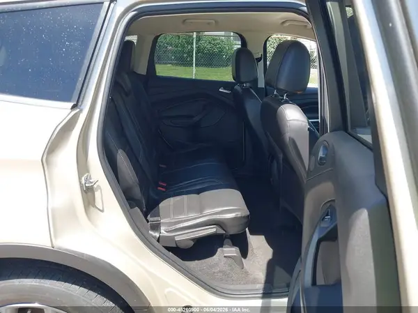 1FMCU0JD5HUC94112 2017 FORD ESCAPE - Image 8
