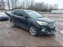 1FMCU0JD5HUD08400 2017 FORD ESCAPE