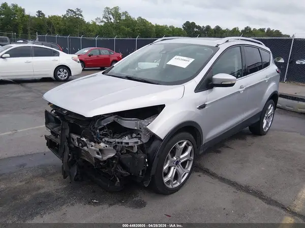 1FMCU0JD5HUD56348 2017 FORD ESCAPE - Image 2