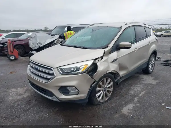 1FMCU0JD5HUD58195 2017 FORD ESCAPE - Image 2
