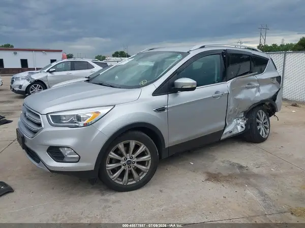 1FMCU0JD5HUE06245 2017 FORD ESCAPE - Image 2
