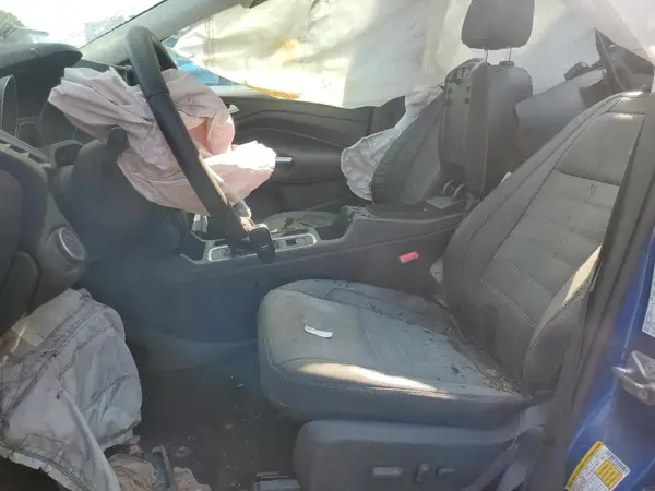 1FMCU0JD5HUE14670 2017 FORD ESCAPE - Image 8