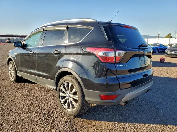 1FMCU0JD5HUE43358 2017 FORD ESCAPE - Image 2