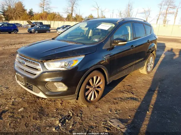 1FMCU0JD6HUC41886 2017 FORD ESCAPE - Image 2