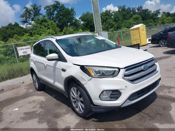 1FMCU0JD6HUC92840 2017 FORD ESCAPE - Image 1