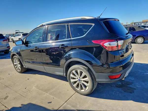 1FMCU0JD6HUD10124 2017 FORD ESCAPE - Image 2