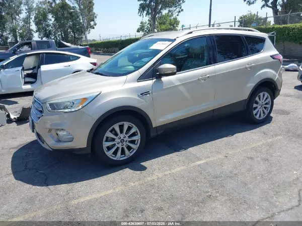 1FMCU0JD6HUD20538 2017 FORD ESCAPE - Image 2