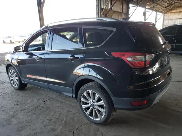 1FMCU0JD6HUD92694 2017 FORD ESCAPE - Image 2