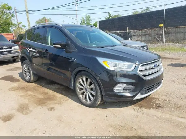 1FMCU0JD6HUE23085 2017 FORD ESCAPE - Image 1