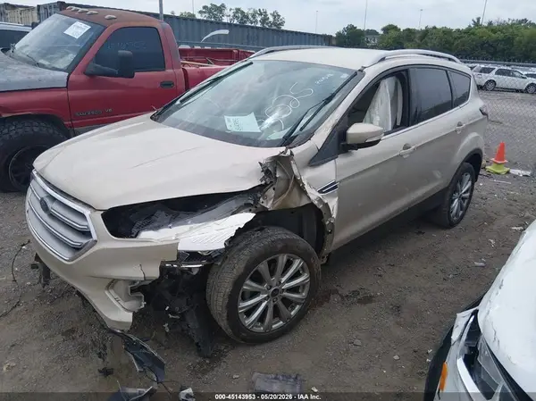 1FMCU0JD6HUE53025 2017 FORD ESCAPE - Image 2