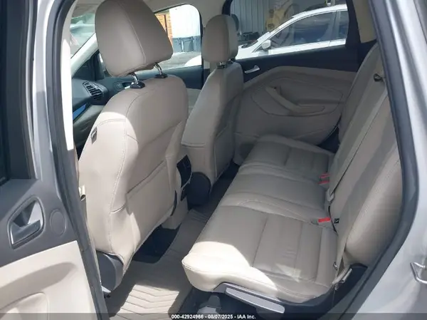 1FMCU0JD7HUA19017 2017 FORD ESCAPE - Image 8