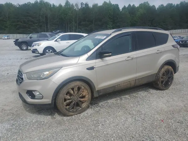 1FMCU0JD7HUB14791 2017 FORD ESCAPE - Image 1