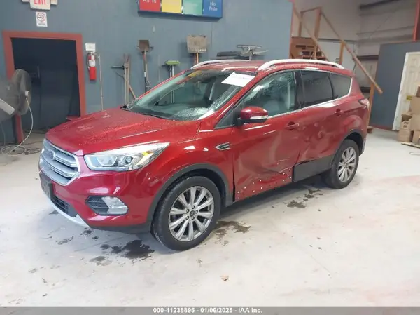 1FMCU0JD7HUC07715 2017 FORD ESCAPE - Image 2