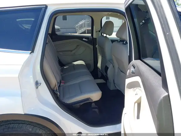 1FMCU0JD7HUC47664 2017 FORD ESCAPE - Image 8
