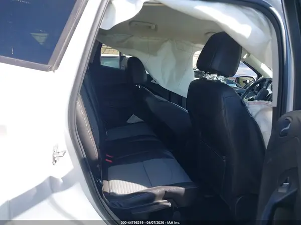 1FMCU0JD7HUC51021 2017 FORD ESCAPE - Image 8