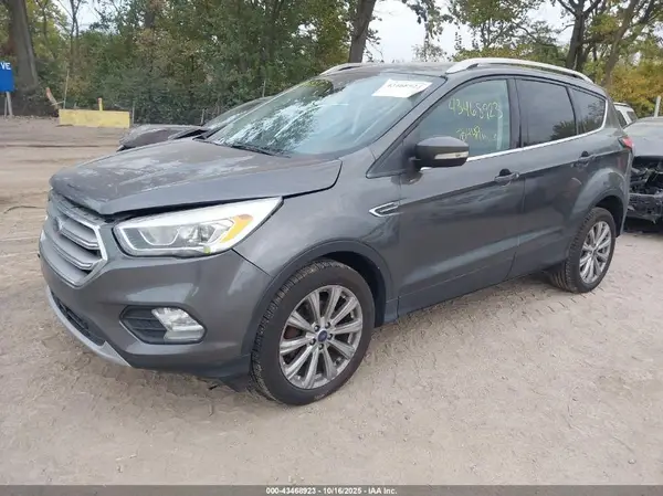 1FMCU0JD7HUC89686 2017 FORD ESCAPE - Image 2
