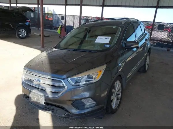 1FMCU0JD7HUD21326 2017 FORD ESCAPE - Image 2