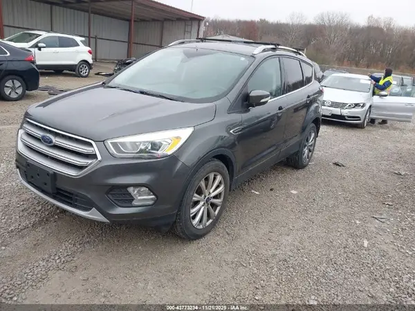 1FMCU0JD7HUE01094 2017 FORD ESCAPE - Image 2