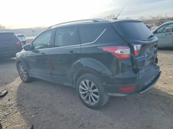 1FMCU0JD8HUA13954 2017 FORD ESCAPE - Image 2