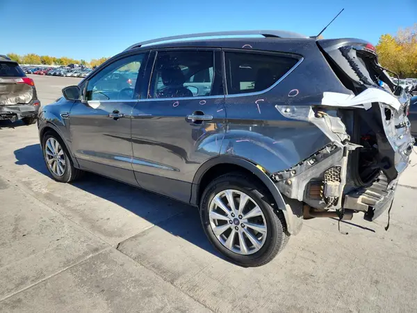 1FMCU0JD8HUB01810 2017 FORD ESCAPE - Image 2