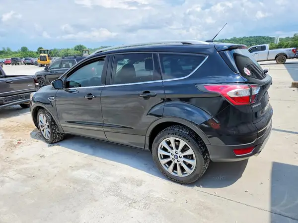 1FMCU0JD8HUB52644 2017 FORD ESCAPE - Image 2