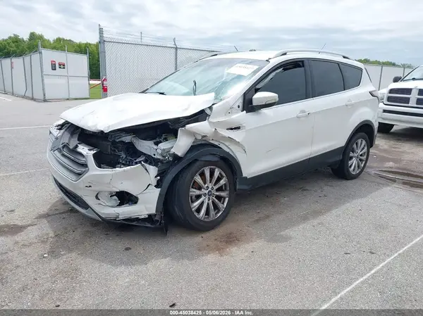 1FMCU0JD8HUC33319 2017 FORD ESCAPE - Image 2