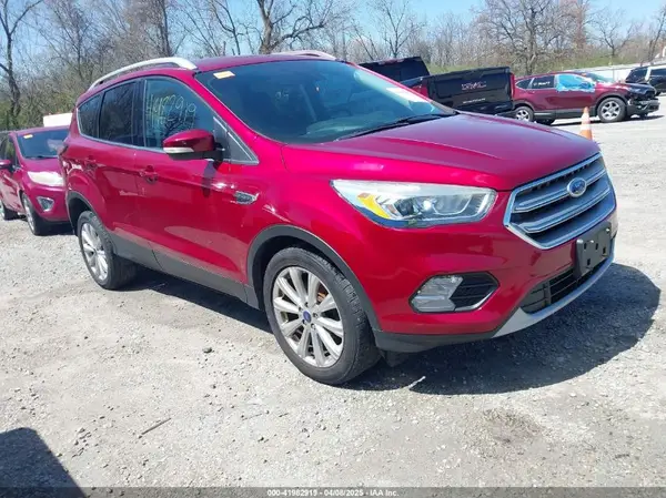 1FMCU0JD8HUD08519 2017 FORD ESCAPE - Image 1
