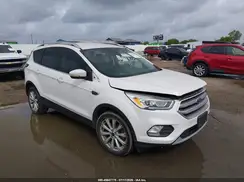 1FMCU0JD8HUD75864 2017 FORD ESCAPE