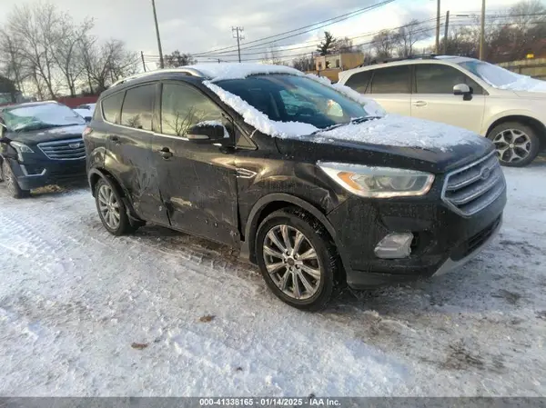 1FMCU0JD8HUE33634 2017 FORD ESCAPE - Image 1