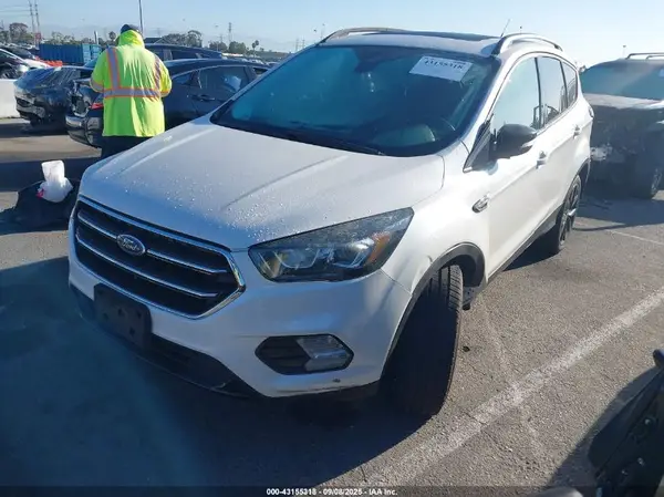 1FMCU0JD8HUE48070 2017 FORD ESCAPE - Image 2