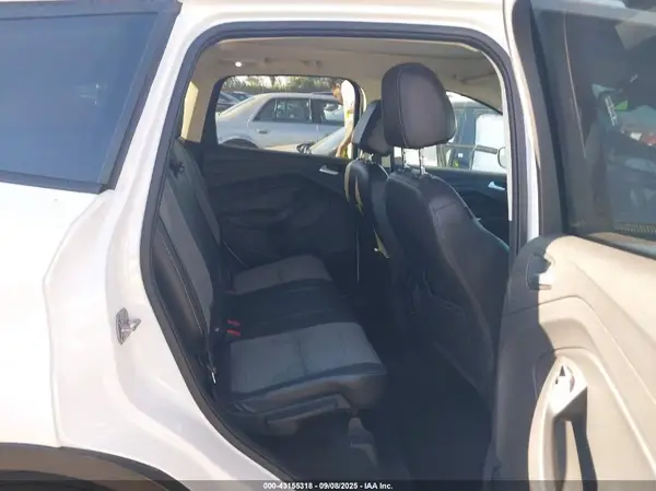 1FMCU0JD8HUE48070 2017 FORD ESCAPE - Image 8