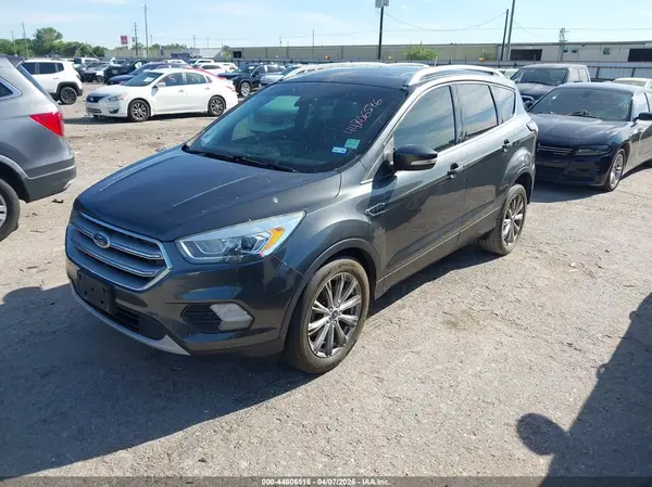 1FMCU0JD8HUF06694 2017 FORD ESCAPE - Image 2