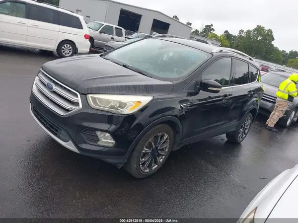 1FMCU0JD9HUA27054 2017 FORD ESCAPE - Image 2