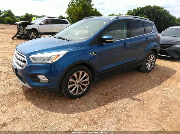 1FMCU0JD9HUA31394 2017 FORD ESCAPE - Image 2