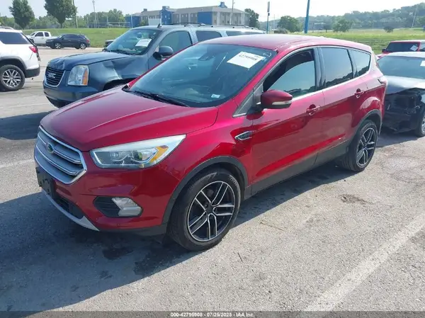 1FMCU0JD9HUB14615 2017 FORD ESCAPE - Image 2
