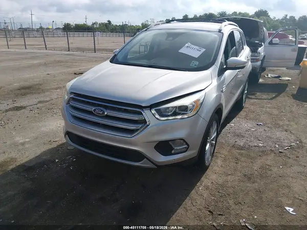 1FMCU0JD9HUB90240 2017 FORD ESCAPE - Image 2
