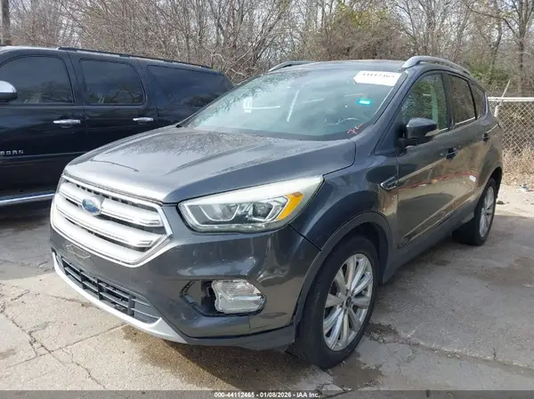 1FMCU0JD9HUC19008 2017 FORD ESCAPE - Image 2