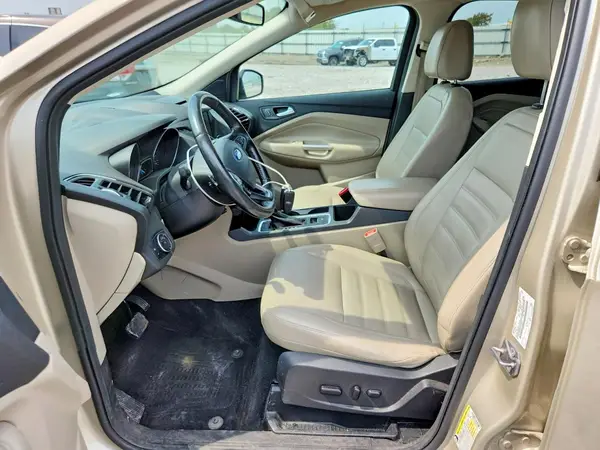 2017 FORD ESCAPE auction photo 7
