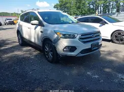 1FMCU0JD9HUD48267 2017 FORD ESCAPE