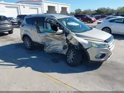 1FMCU0JD9HUD91104 2017 FORD ESCAPE