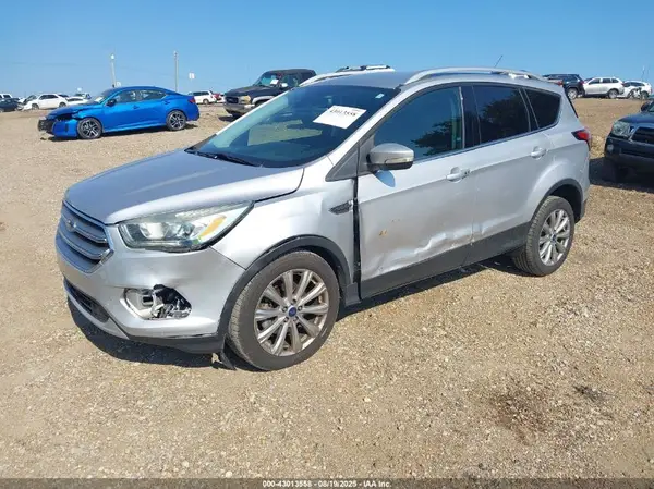 1FMCU0JDXHUA75226 2017 FORD ESCAPE - Image 2