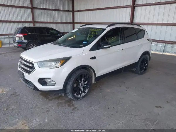 1FMCU0JDXHUB52483 2017 FORD ESCAPE - Image 2