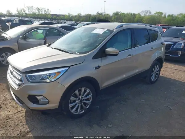 1FMCU0JDXHUC77158 2017 FORD ESCAPE - Image 2