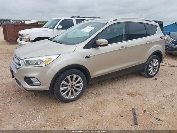 1FMCU0JDXHUD26844 2017 FORD ESCAPE - Image 2